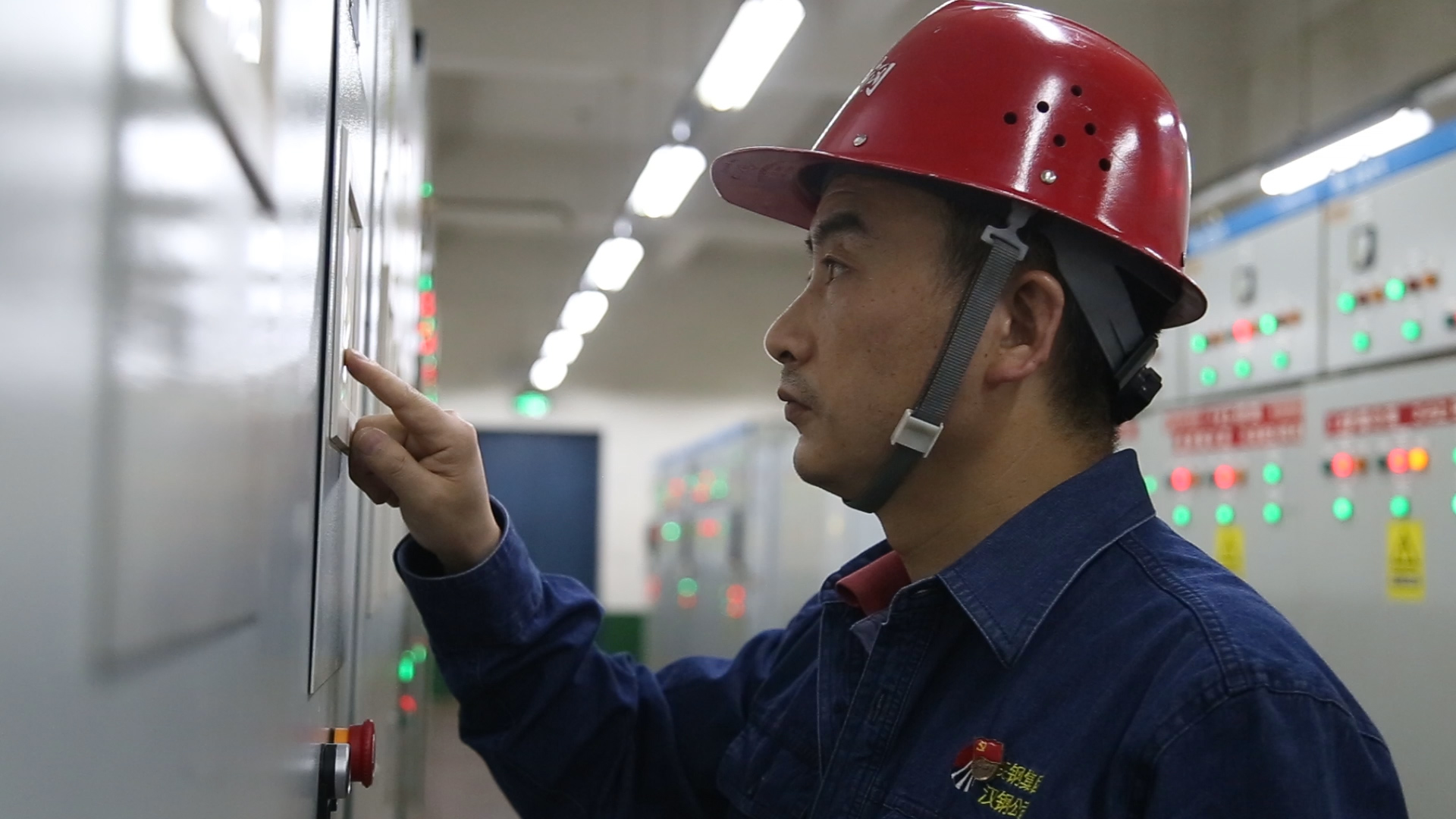 �������L�ɡ�����������ʮ�d  �V����һ������ ---ӛ2018---2019��ȡ��h䓹�����������