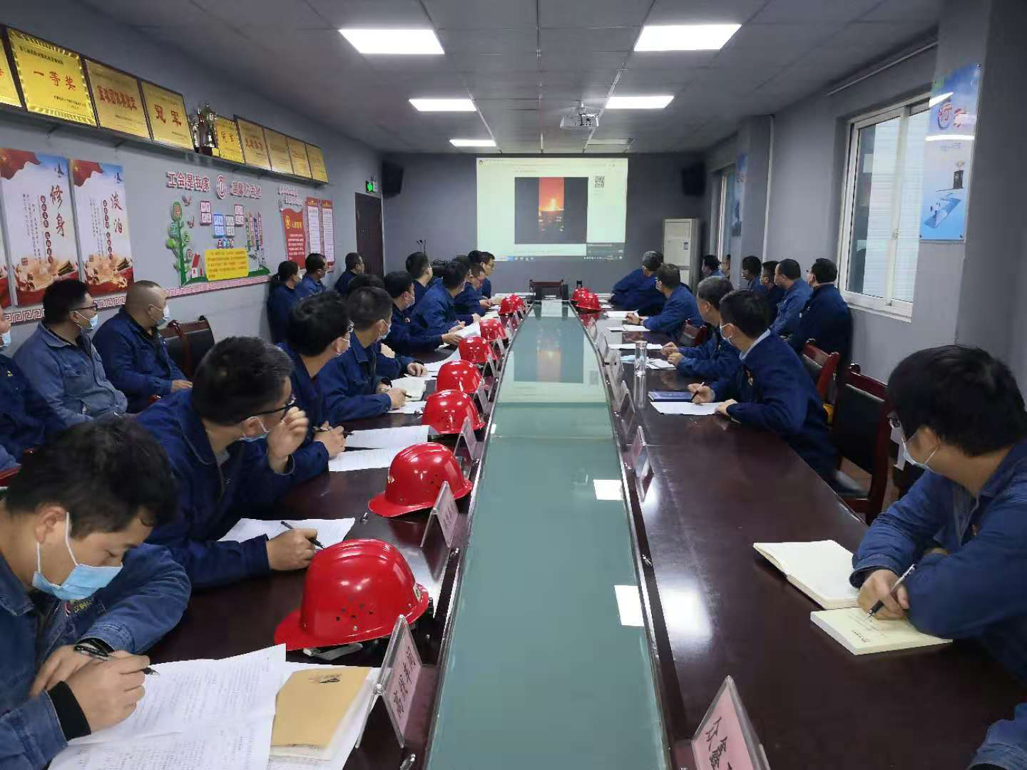 �Rץ���ܱ������հ�ȫ����ӈA�M�չ�