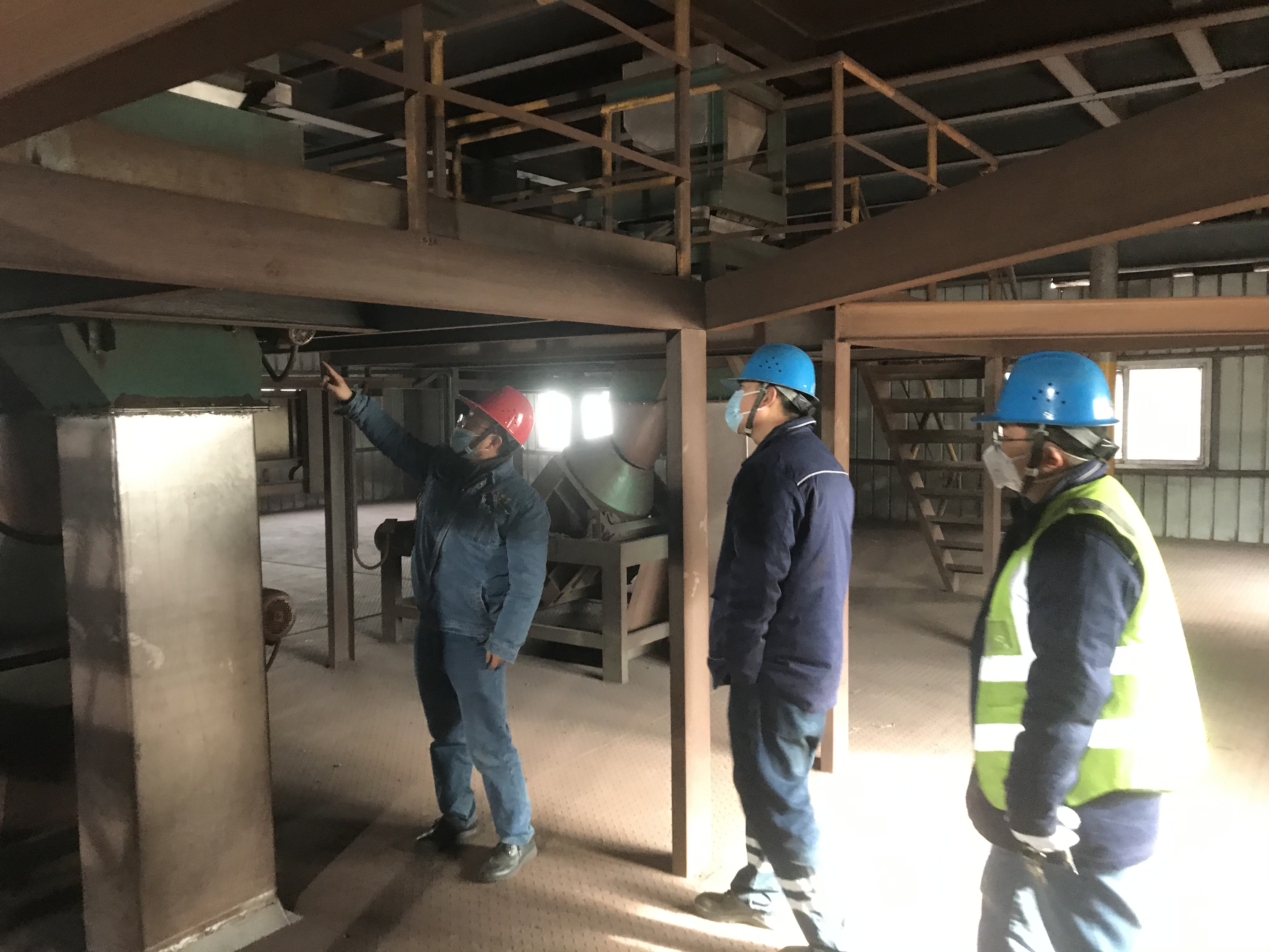 �º��Ĳ��壬���ư�M��ȫ����P(y��ng)����